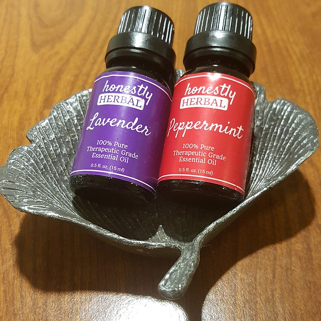 essential oils peppermint lavender